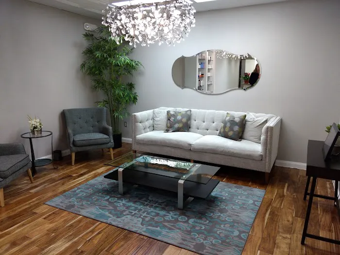 ABQ Skin Care & Acne Clinic Picture 4