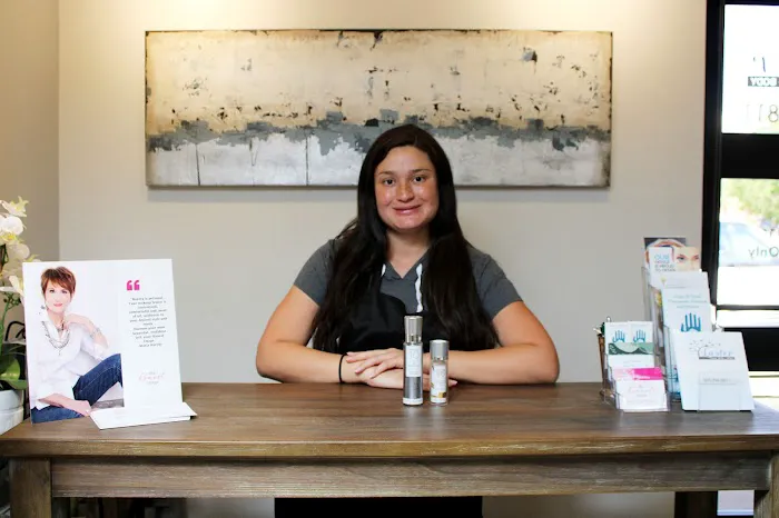 Zior Skin & Body Picture 6