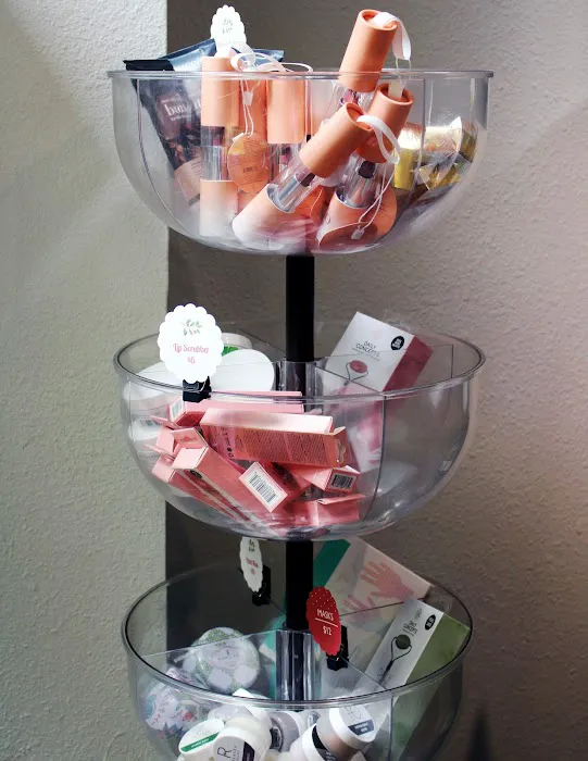 Zior Skin & Body Picture 10