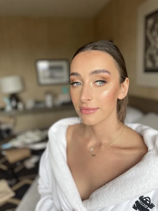 Ember Esthetics Picture 3