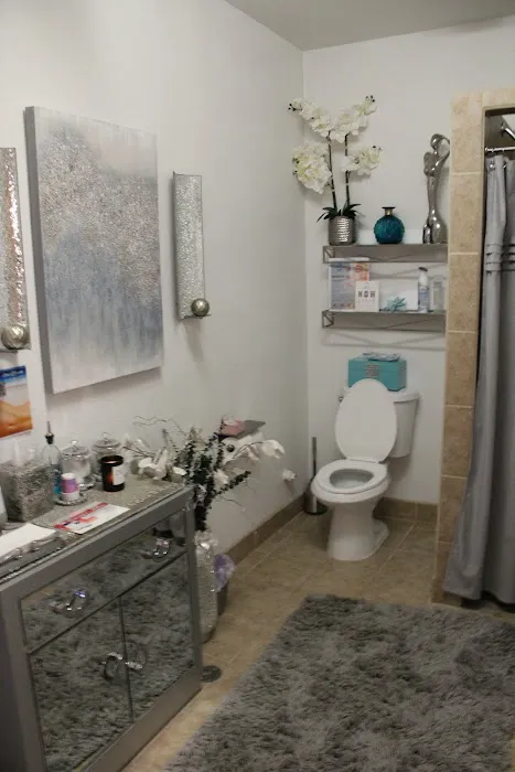 BeYoutiful Skin by Sabrina Picture 6