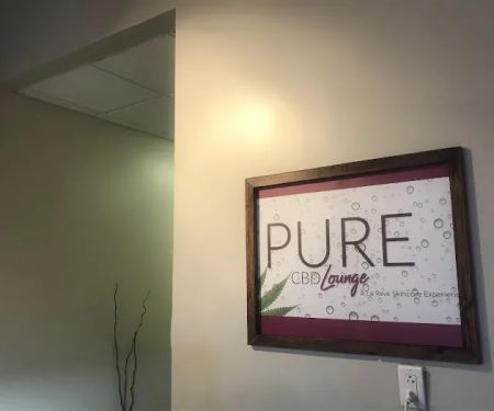PURE CBD Lounge