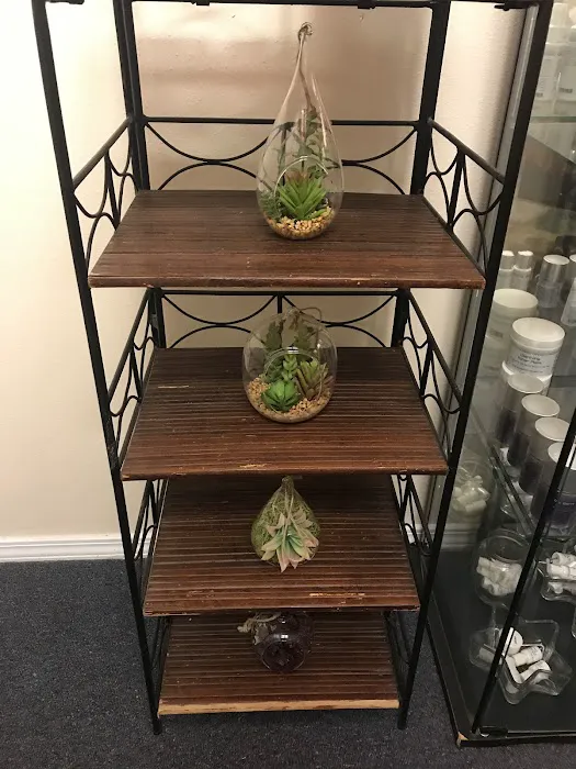 Fresh Face Therapeutics Picture 6