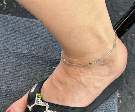 Simply Skin & Chains Permanent Jewelry Parties by Mona