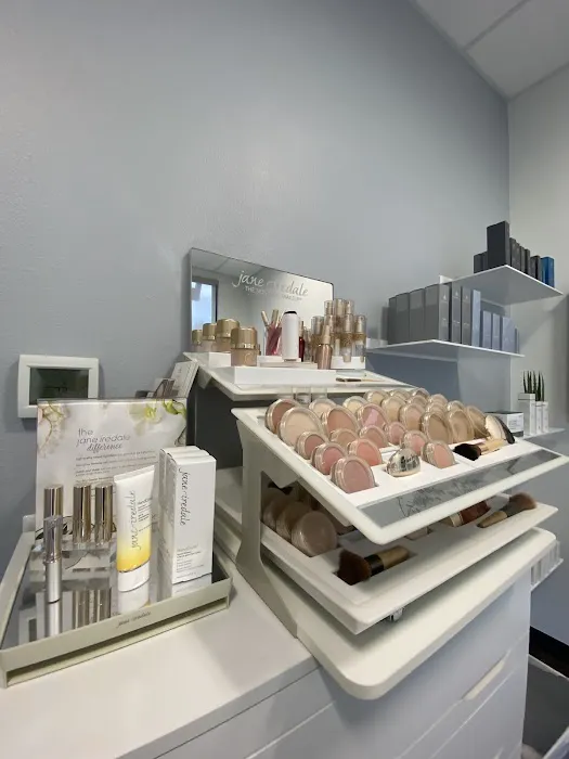 Linnea Skin Picture 5