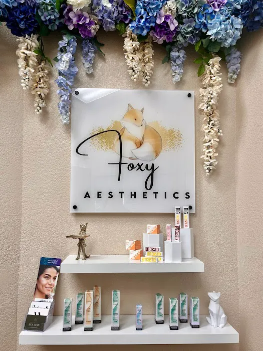 Foxy Aesthetics Picture 7