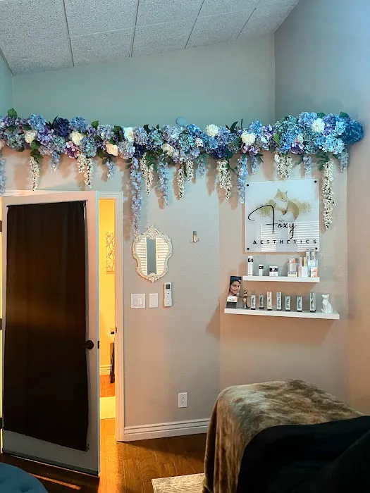 Foxy Aesthetics Picture 8