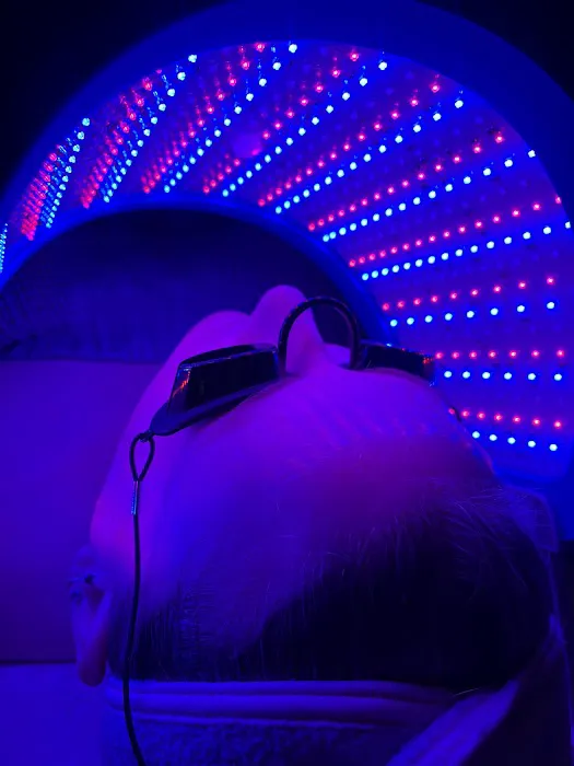 Foxy Aesthetics Picture 4