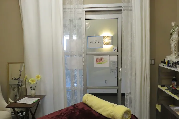 Natural Cosmetic and Skin Care LLC Picture 2