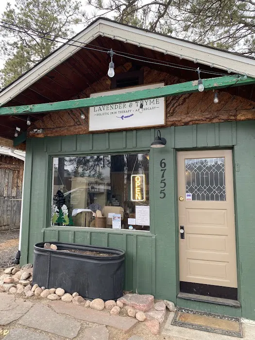 Lavender & Thyme: Holistic Skin Therapy + Apothecary Picture 2