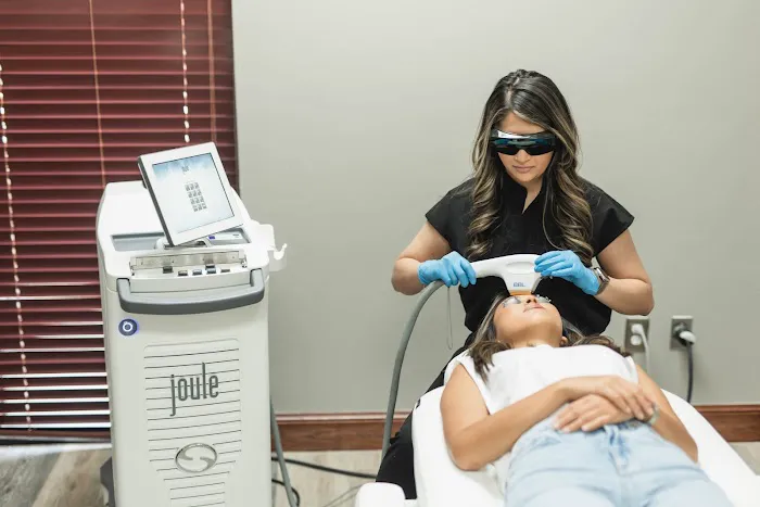 Belle Âme Med Spa Picture 3