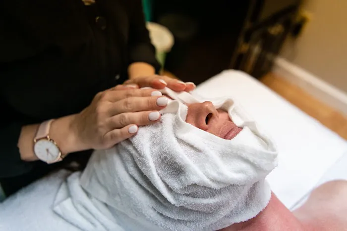 Marisa Ellen Esthetics Picture 7