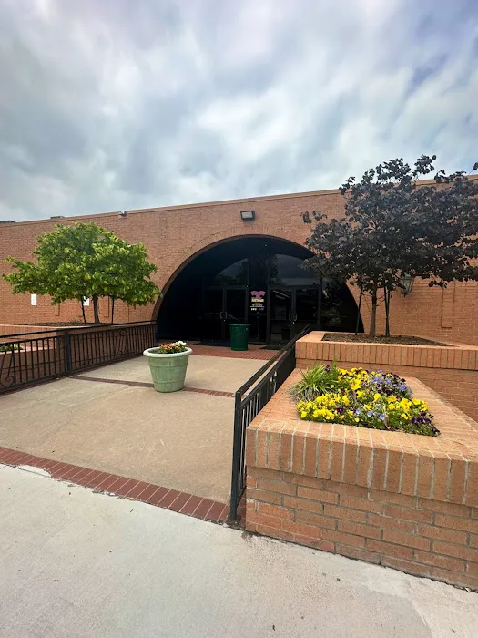 Juliette James, LE Picture 3