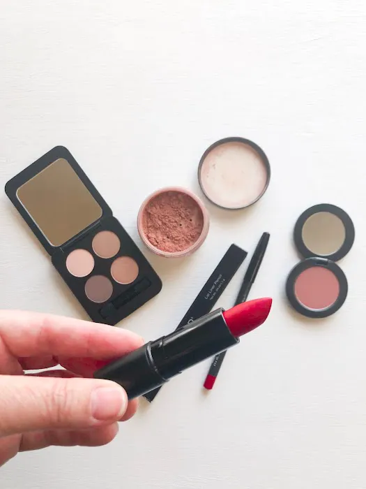 Eileen's Face & Body Picture 6