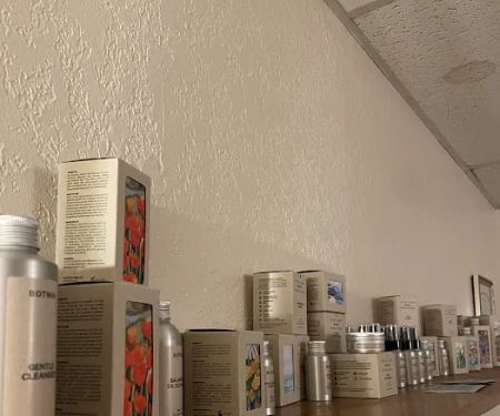 Luxe Skin Studio LLC