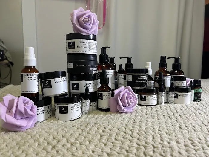 Glazed Glo Esthetics Picture 2