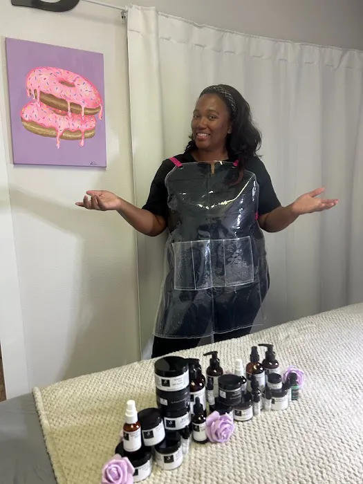 Glazed Glo Esthetics Picture 3