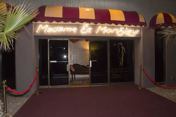 5 Years Younger Picture 4