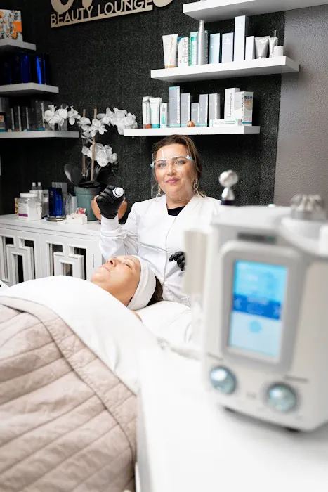 Esthetics by Maria at OMY Picture 9