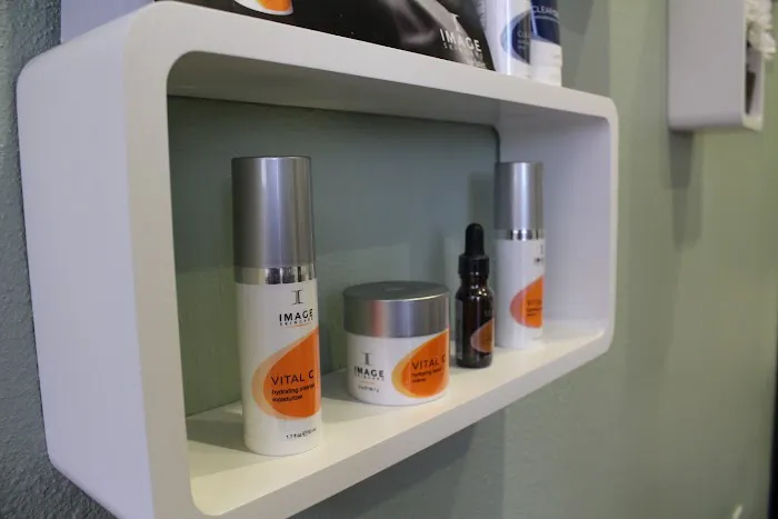 Silk Skin Laser Spa Picture 6