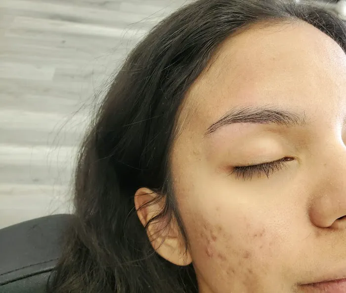 Pearl Eyebrow Threading Picture 9