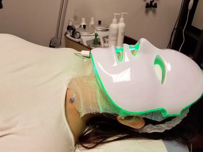 Acne Clinic Las Vegas by Justina Picture 5