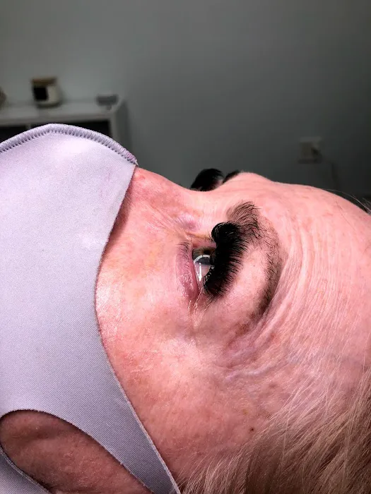 Aly’s Skincare Picture 1