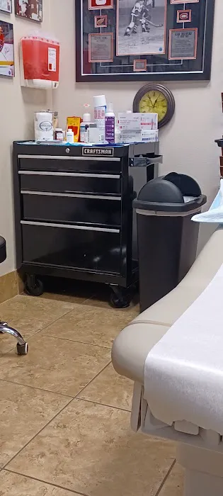 Thomas Dermatology Picture 4