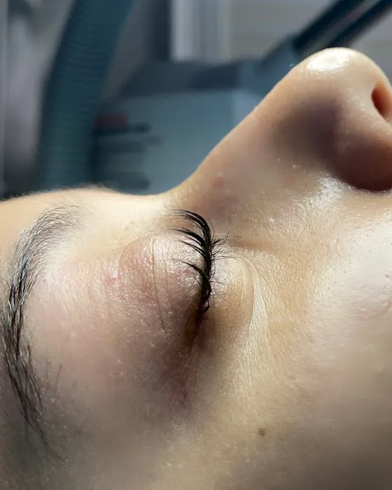 LUX BODY LAB Picture 1