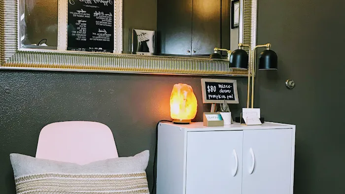 Sapphire Poppy Beauty | Permanent Makeup, Hydrafacial & Skin Care Picture 7