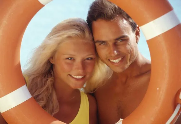 Sun Lounge Picture 3