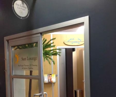 Sun Lounge