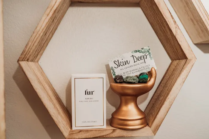 Skin Deep LV Picture 6