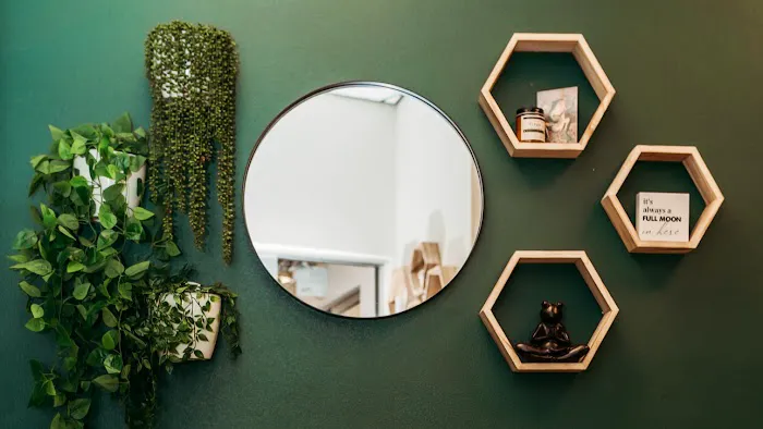 Skin Deep LV Picture 8