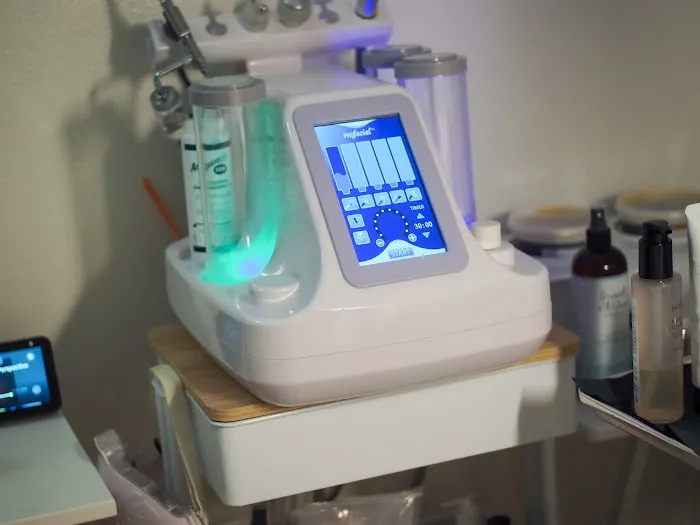 Maricel Yeung Beauty Studio Picture 4