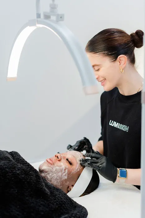 Lumi Skin Bar + Aesthetics Picture 9