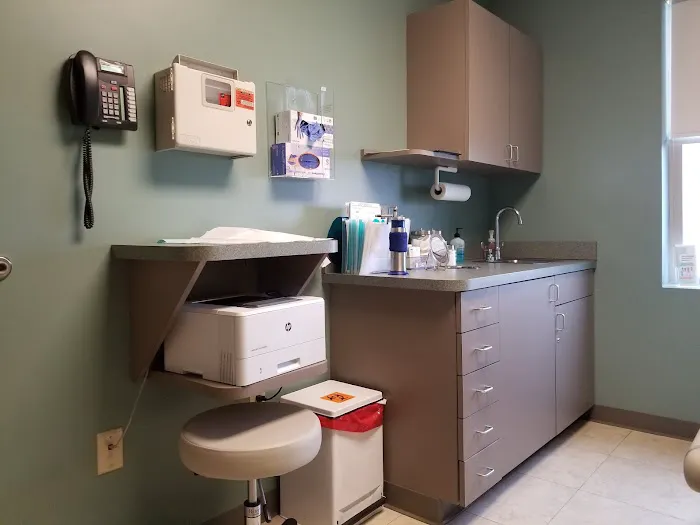 Associates In Dermatology - New Albany Picture 1