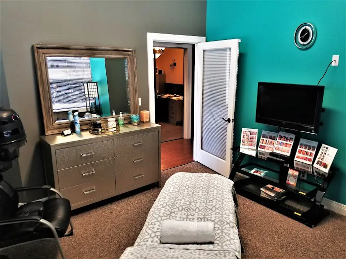 Cosmetic Laser and Beauty Spa Picture 2