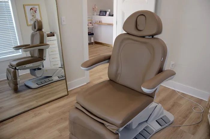 Southern Bloom Aesthetics Picture 5