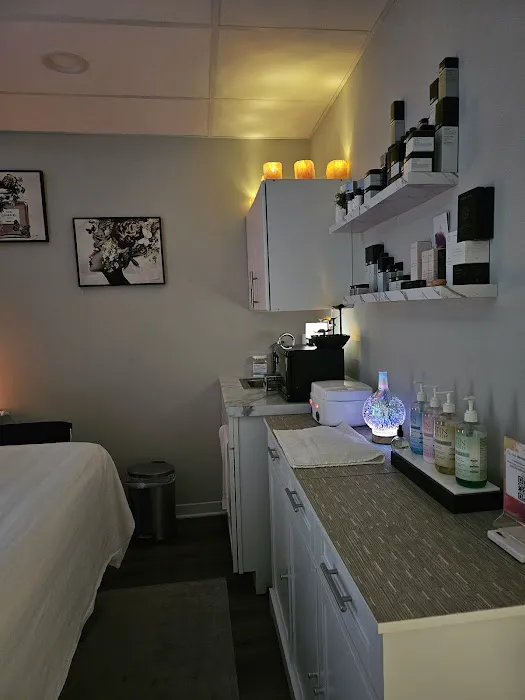 T.L.C. Skin Esthetics Studio Picture 2