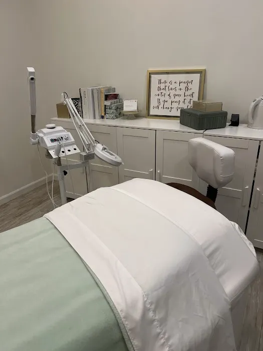 Ebony Esthetics Picture 2