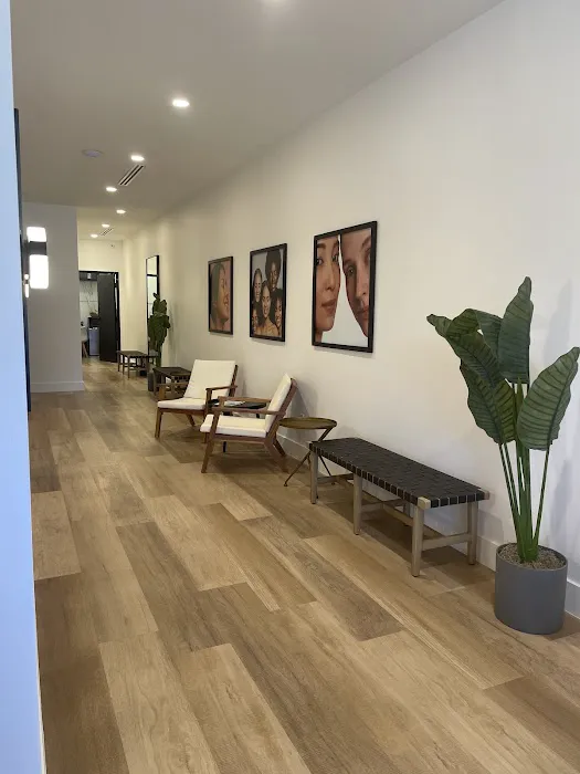 Skin Laundry - Alamo Heights Picture 8