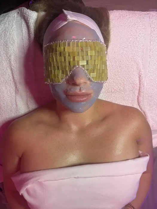 Laura Ashley Esthetics Picture 3