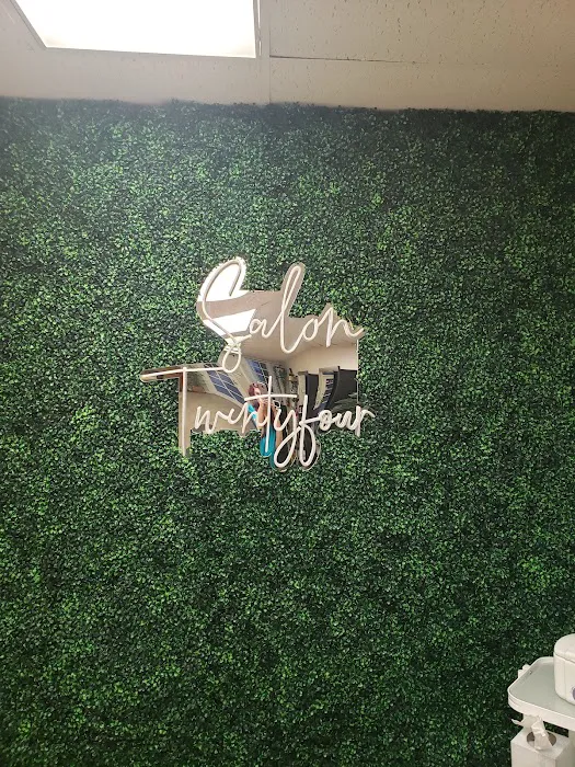 JUST SKIN Picture 10