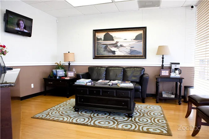 Dr. Reza F. Ghohestani, MD| Dermatologist Texas Institute of Dermatology Picture 1