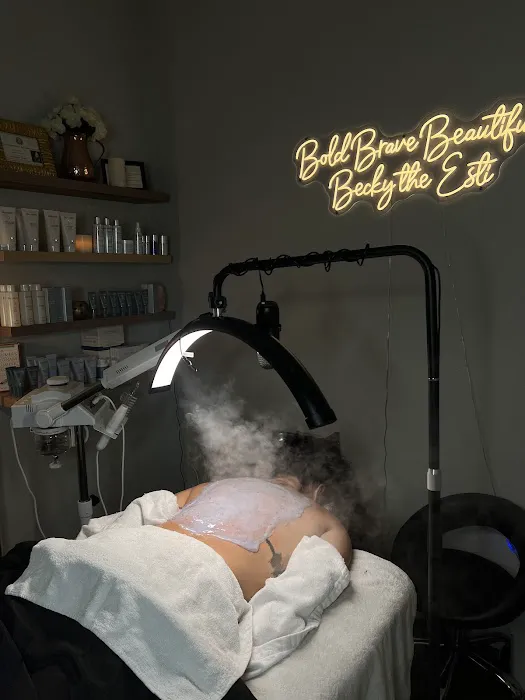 Beauty by Becky the Esti Picture 6