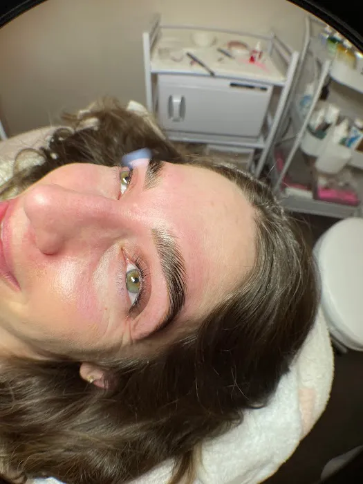 Reverie Esthetics LLC Picture 3