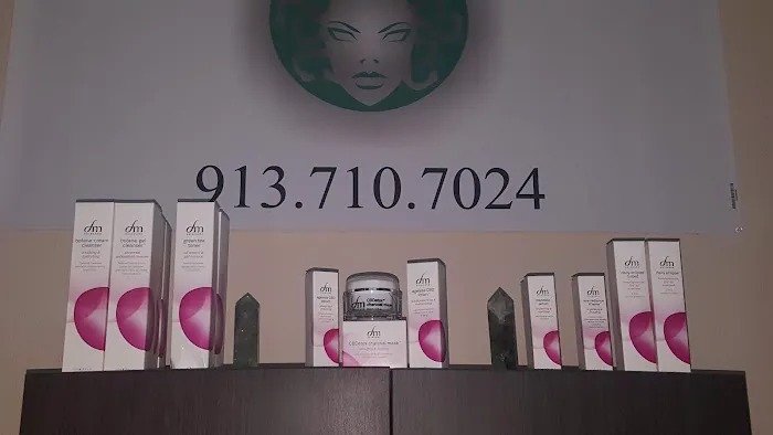 Love Peace Skin Aesthetics Picture 1