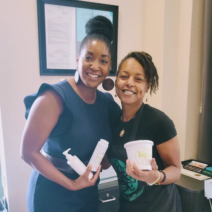 Love Peace Skin Aesthetics Picture 7