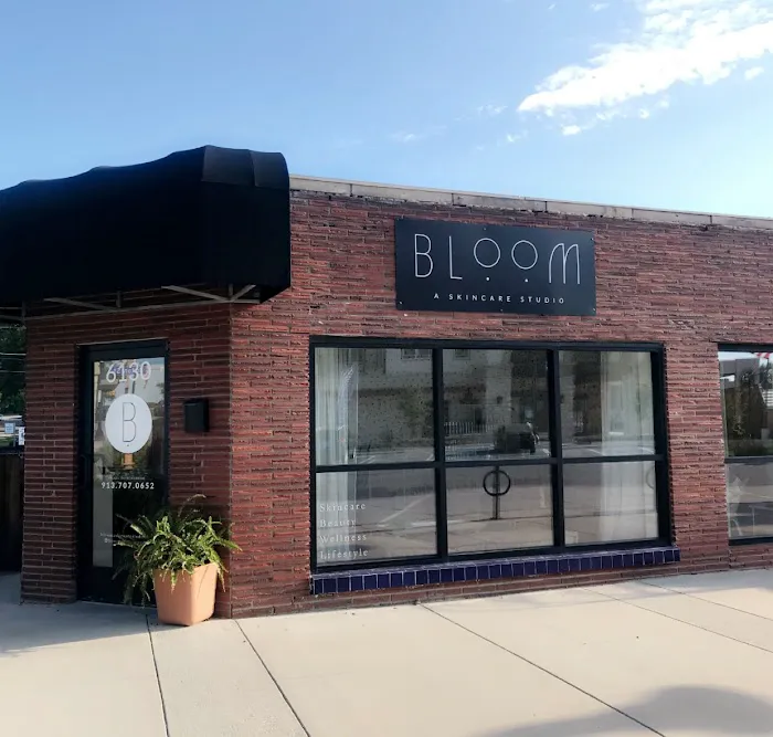 Bloom a Skincare Studio Picture 3